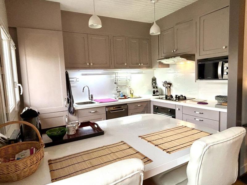 Châlet - 253 m² - 12 pièces