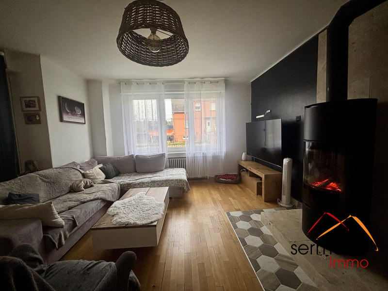 Maison - 212 m² - 11 pièces