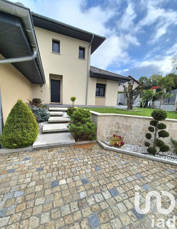 Maison - 115 m² - 5 pièces