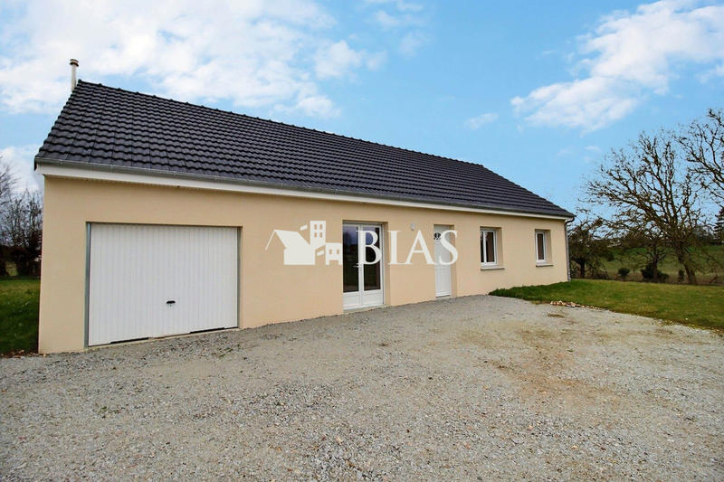 Maison - 95 m² - 4 pièces