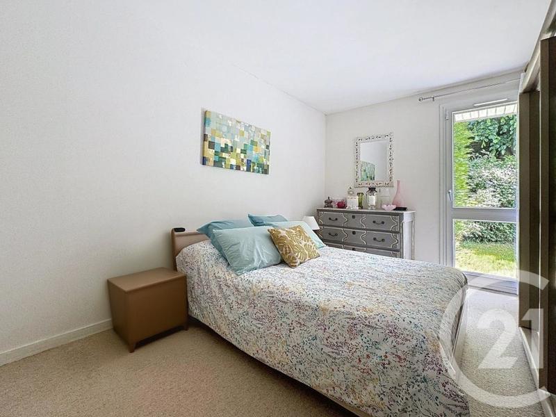 Maison - 121 m² - 6 pièces