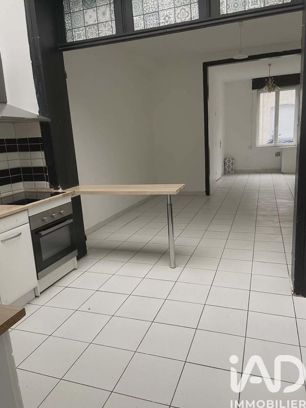 Maison - 104 m² - 4 pièces