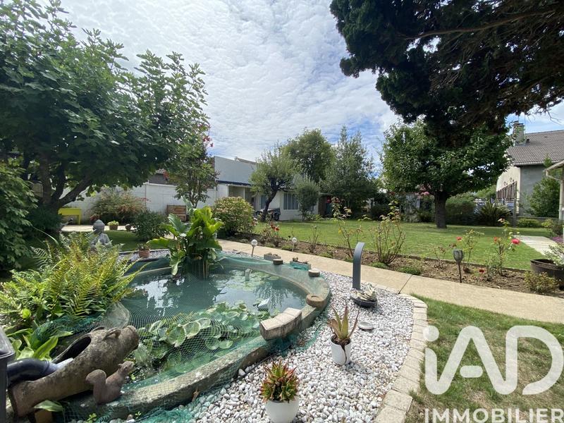 Maison - 155 m² - 8 pièces