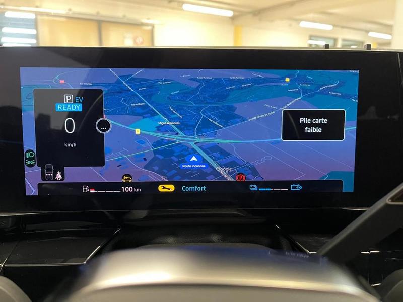 Renault Austral E-Tech hybrid 200 Iconic