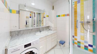 Appartement - 93 m² - 4 pièces