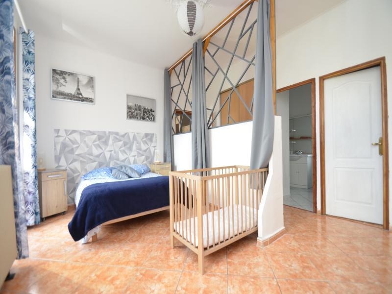 Longère - 385 m² - 14 pièces