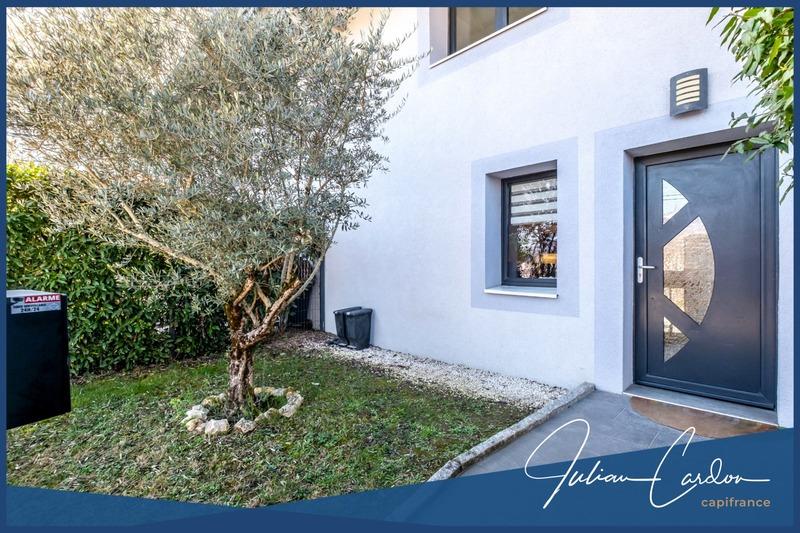 Maison - 121 m² - 5 pièces