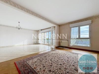 Appartement - 125 m² - 4 pièces