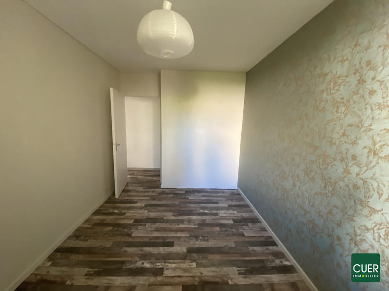 Appartement - 80 m² - 4 pièces