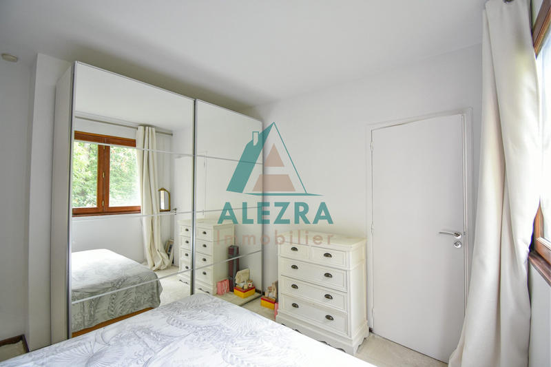 Appartement - 86 m² - 4 pièces