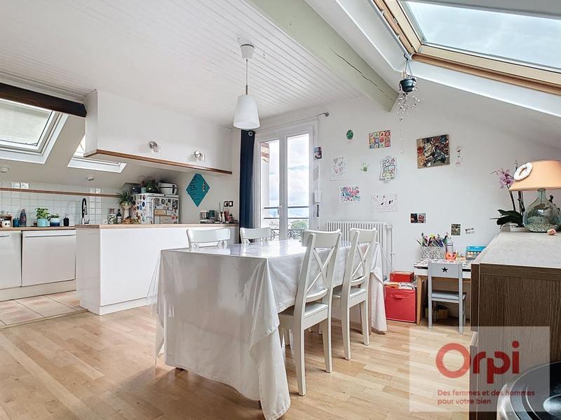 Duplex - 88 m² - 4 pièces