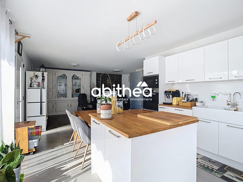 Villa - 85 m² - 4 pièces