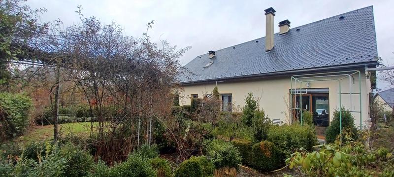 Maison - 190 m² - 10 pièces