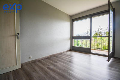 Appartement - 115 m² - 5 pièces