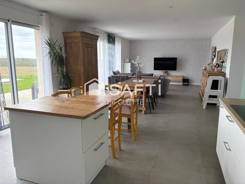 Maison - 123 m² - 5 pièces