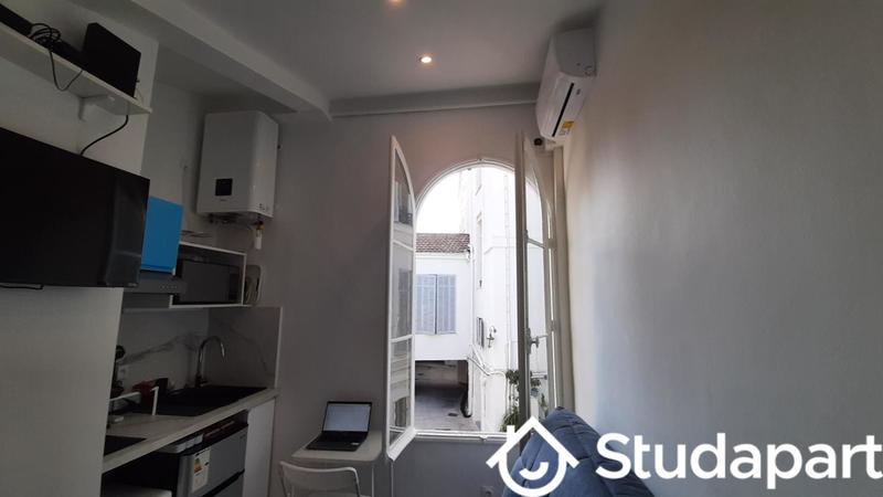 Appartement - 9 m² - 1 pièce