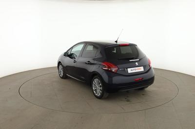 Peugeot 208 1.6 Blue-HDi Style 5p 75 ch