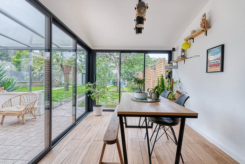 Maison - 90 m² - 4 pièces