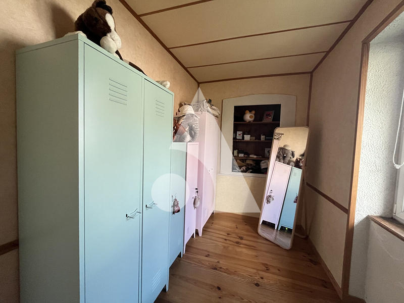 Maison - 110 m² - 4 pièces