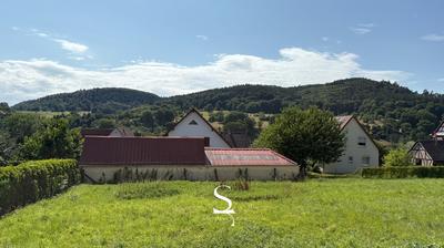 Terrain constructible - 883 m²
