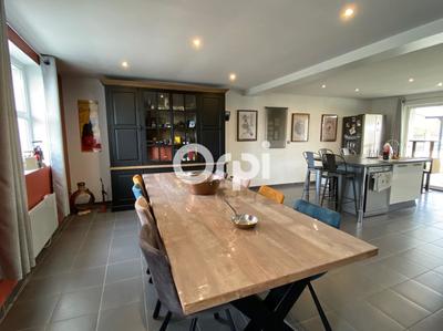 Maison - 171 m² - 4 pièces