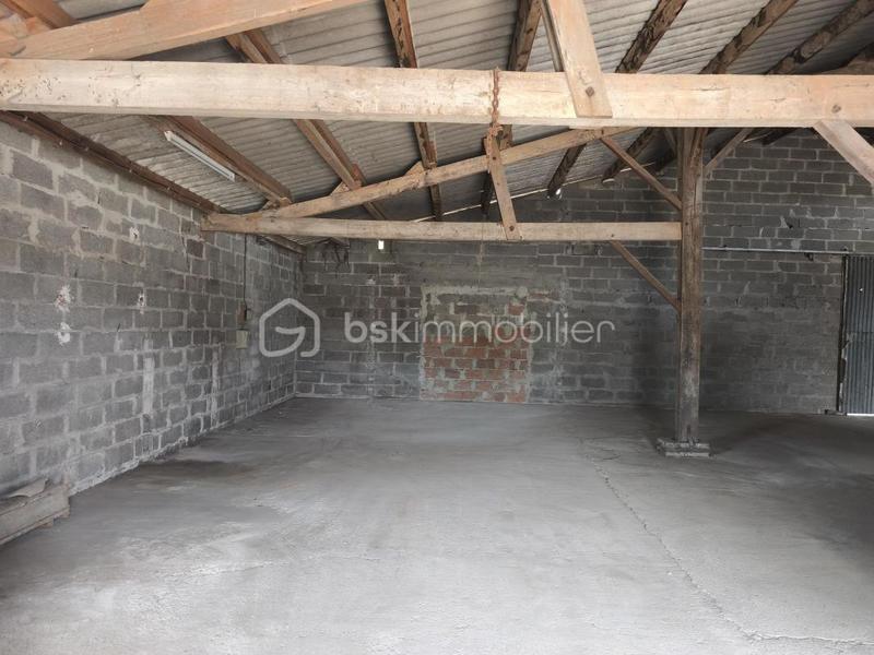 Maison - 315 m² - 3 pièces