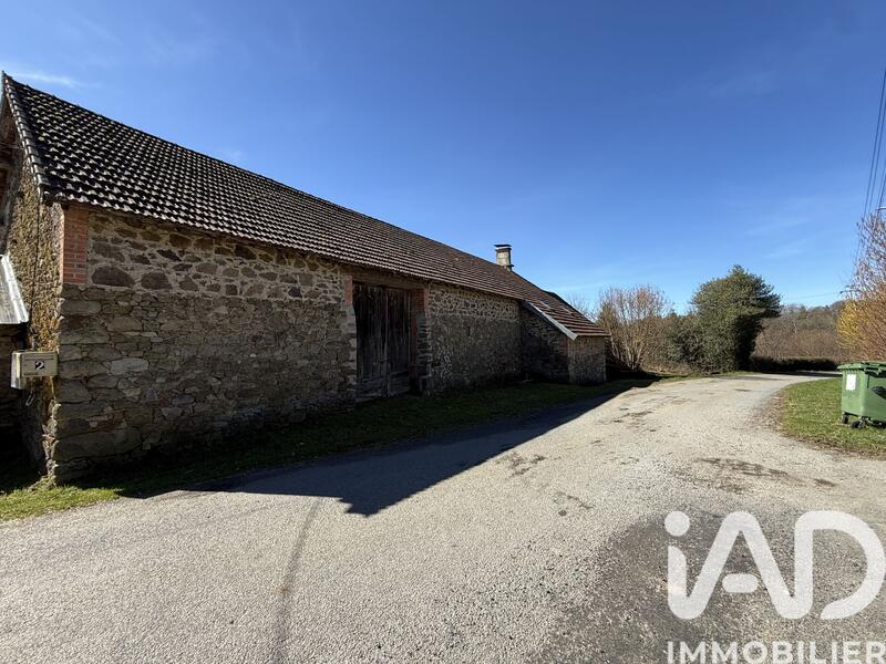 Maison - 95 m² - 3 pièces