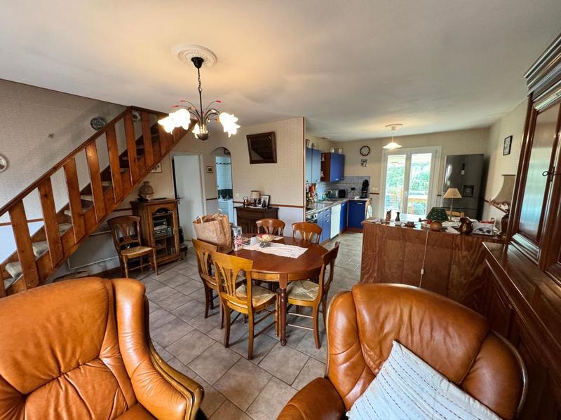 Maison - 110 m² - 4 pièces