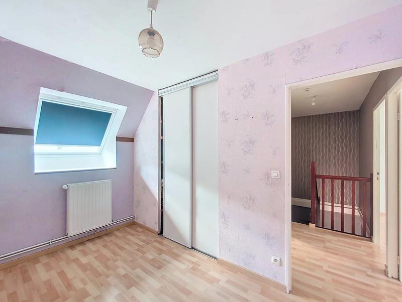 Maison - 94 m² - 5 pièces