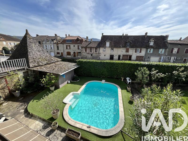 Maison de ville - 148 m² - 6 pièces