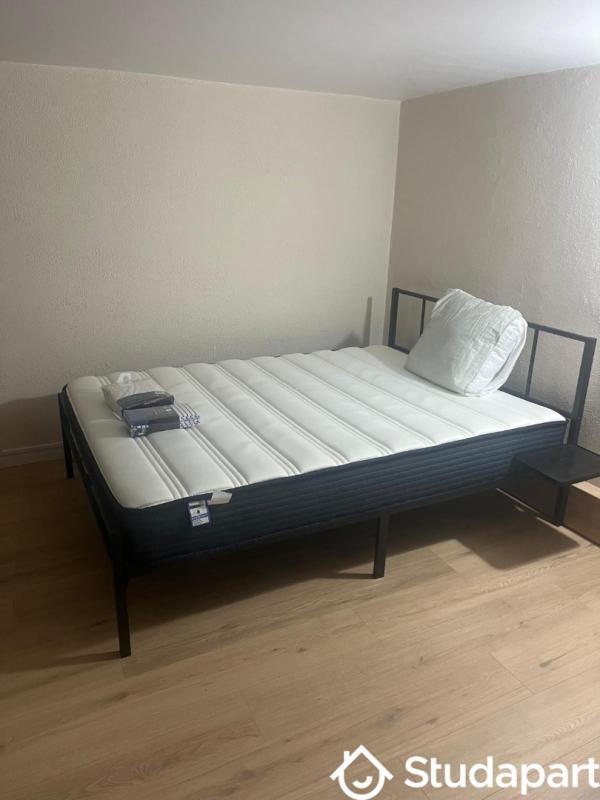 Chambre - 18 m² - 1 pièce