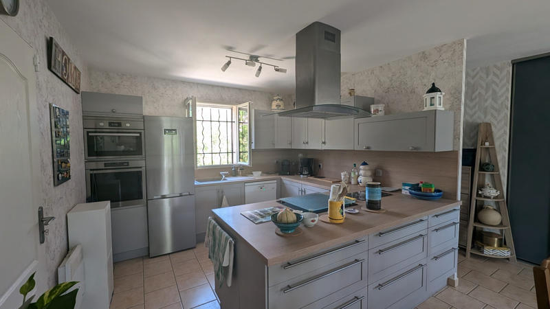 Villa - 90 m² - 4 pièces