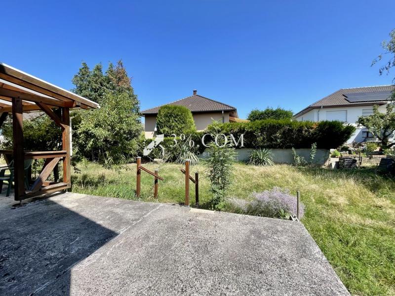 Maison - 92 m² - 5 pièces