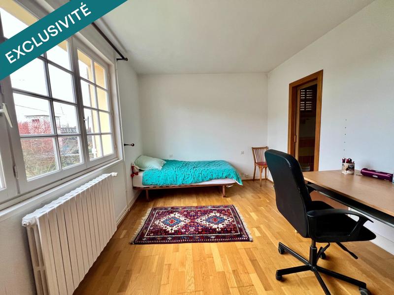 Maison - 188 m² - 10 pièces