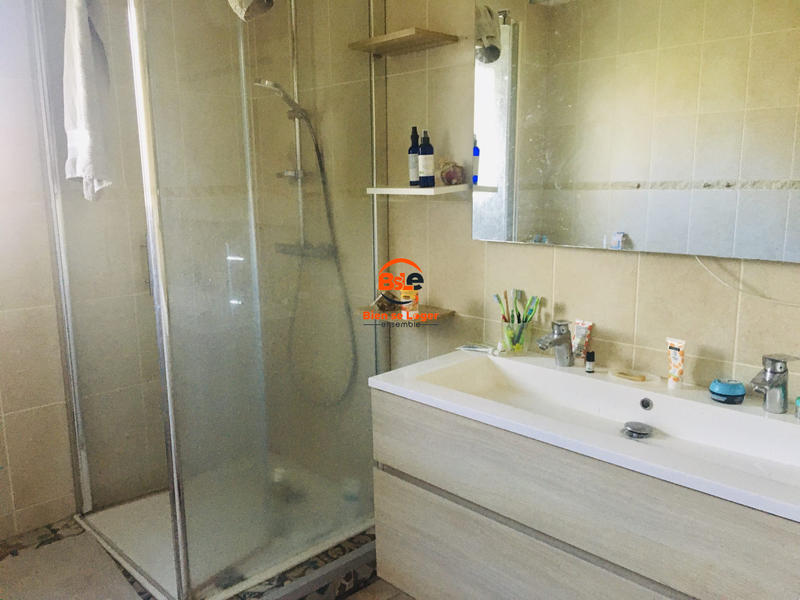 Maison - 102 m² - 5 pièces