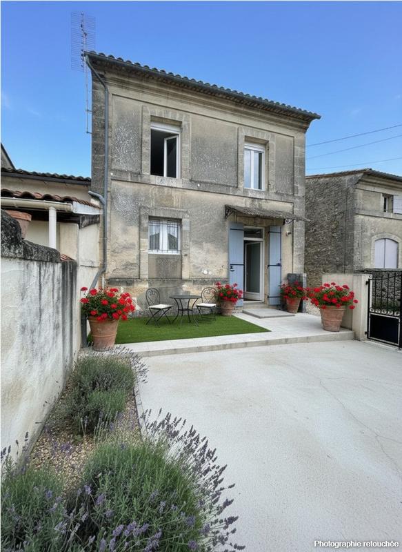 Maison - 98 m² - 4 pièces