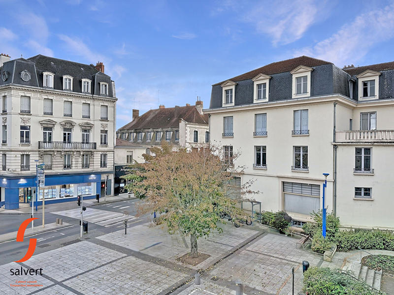 Appartement - 94 m² - 4 pièces