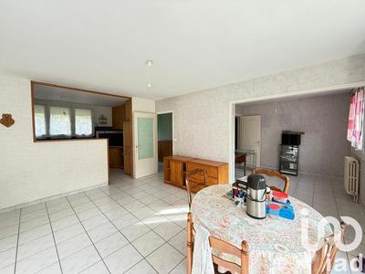 Maison - 144 m² - 6 pièces