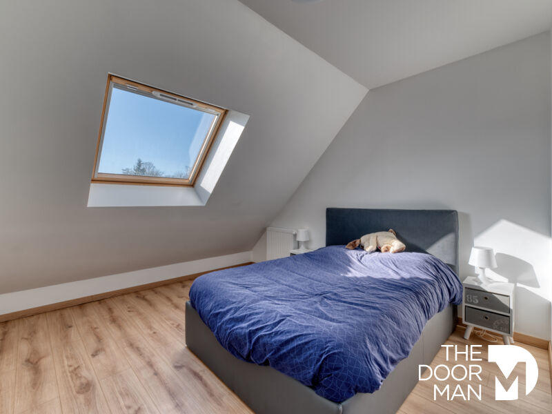 Maison - 94 m² - 5 pièces