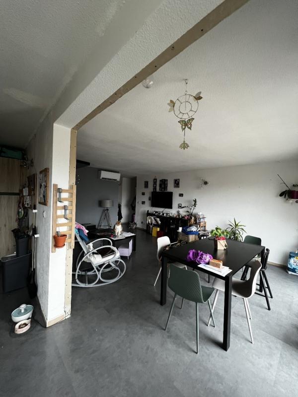 Appartement - 82 m² - 4 pièces