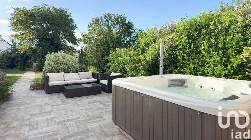 Maison - 139 m² - 6 pièces