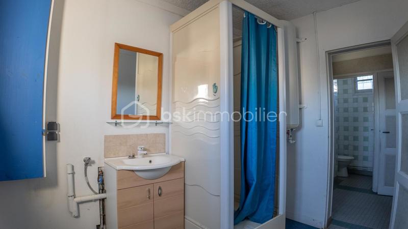 Maison traditionnelle - 78 m² - 4 pièces