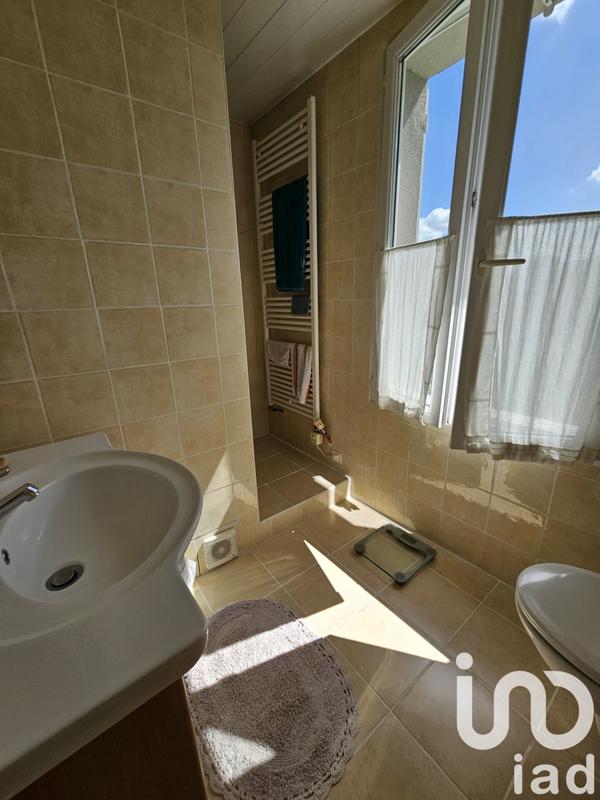 Maison - 179 m² - 10 pièces