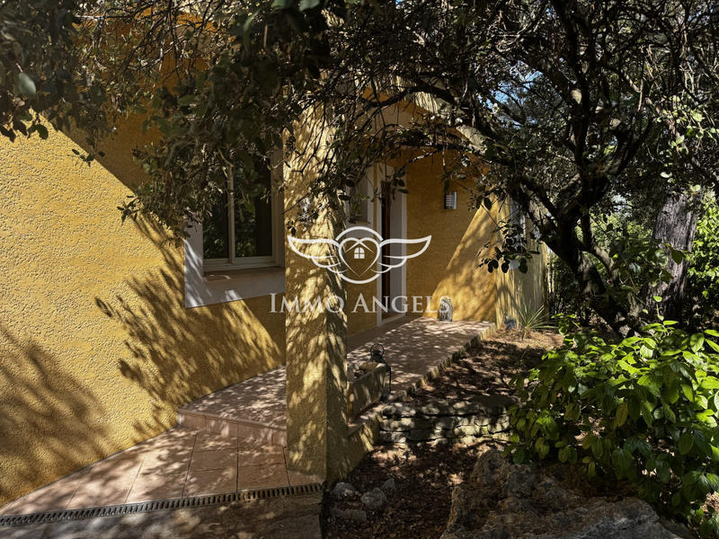 Maison - 170 m² - 5 pièces