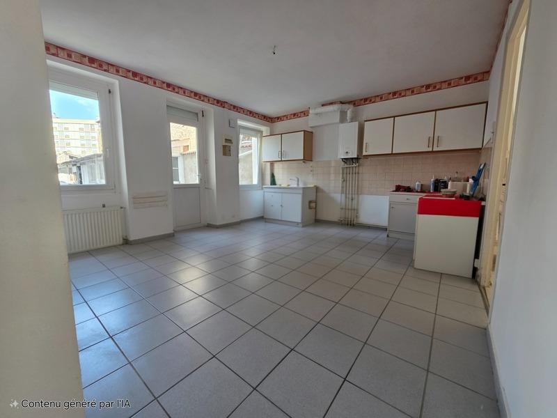 Maison - 166 m² - 8 pièces