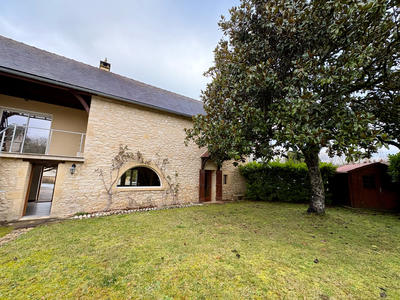 Maison - 94 m² - 4 pièces