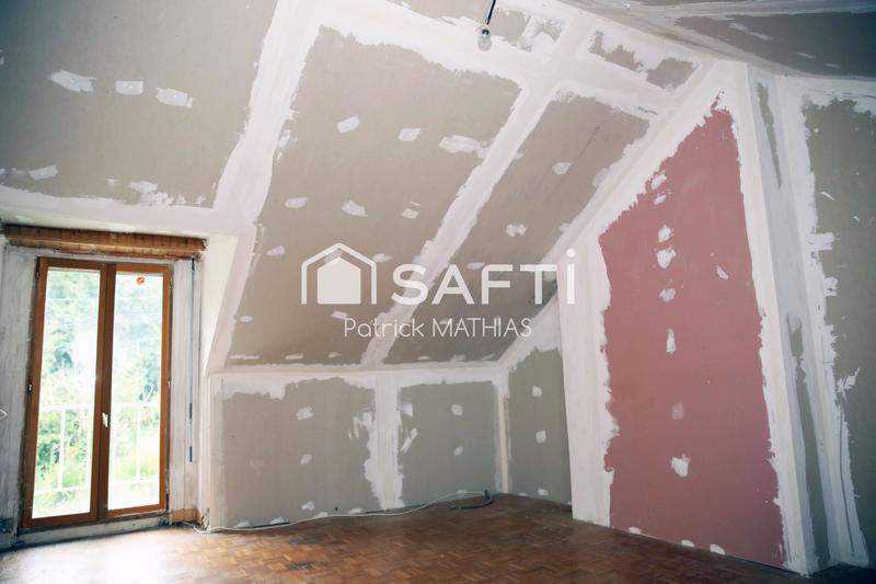 Maison - 85 m² - 5 pièces