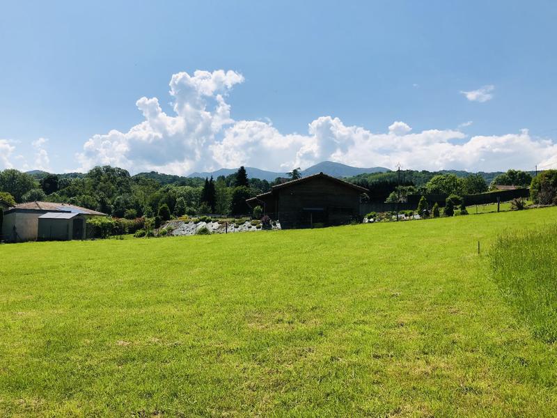 Terrain constructible - 1 435 m²