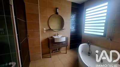 Appartement - 115 m² - 5 pièces