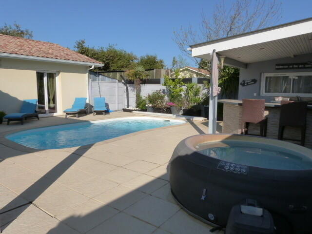 Maison - 128 m² - 5 pièces